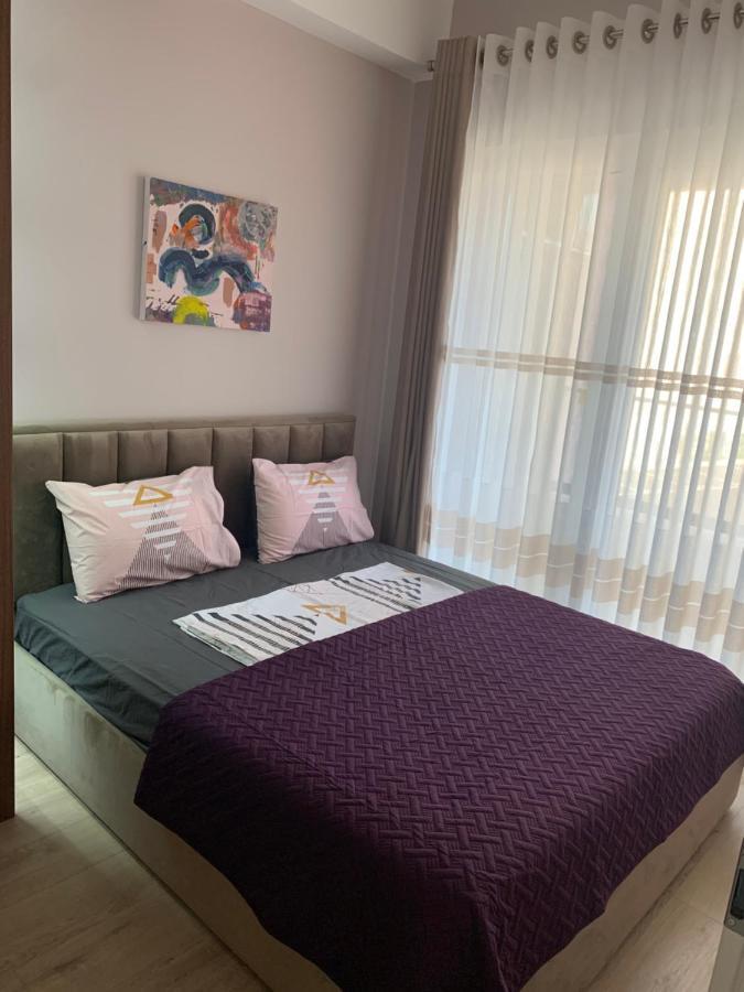 Lovely 1-Bedroom Condo In Tirana Wifi-Netflix-Ac Ngoại thất bức ảnh