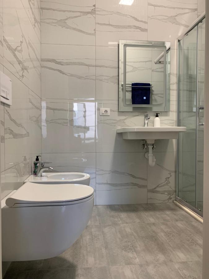 Lovely 1-Bedroom Condo In Tirana Wifi-Netflix-Ac Ngoại thất bức ảnh
