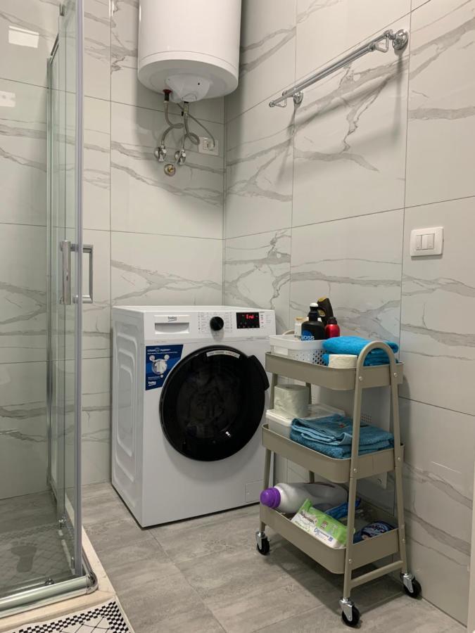 Lovely 1-Bedroom Condo In Tirana Wifi-Netflix-Ac Ngoại thất bức ảnh